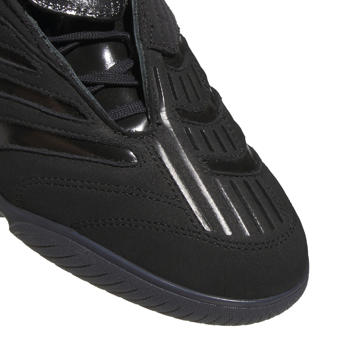 Adidas x Metalwood Predator Sala core black/black