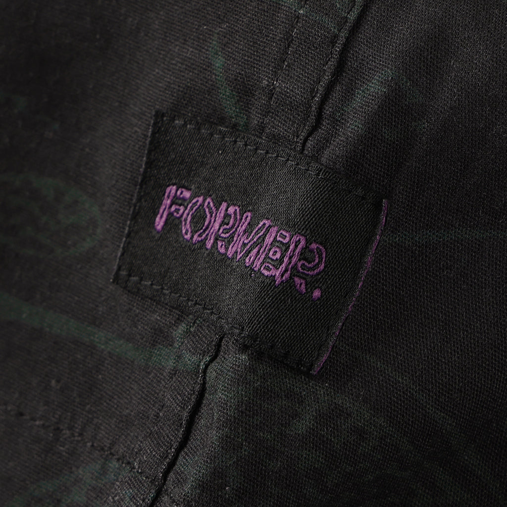 Former - Shirt - Vivian Global Mind - black/dark green