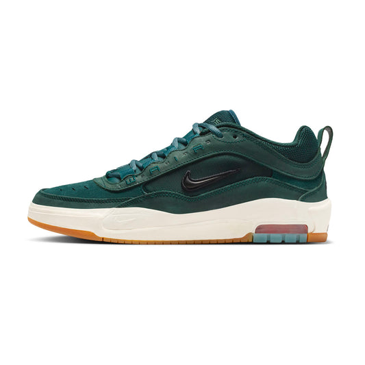 Nike SB - Air Max Ishod - deep fir/sail/black
