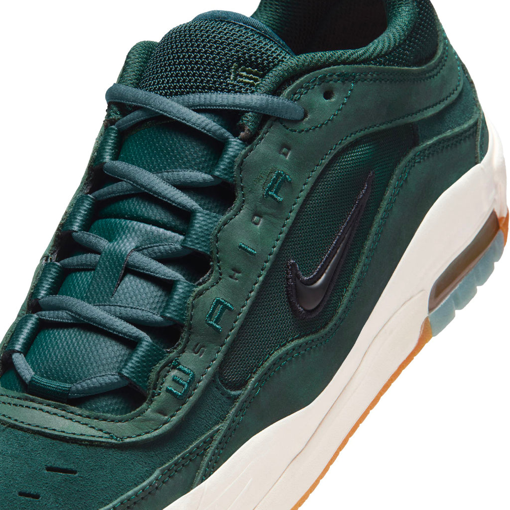 Nike SB - Air Max Ishod - deep fir/sail/black