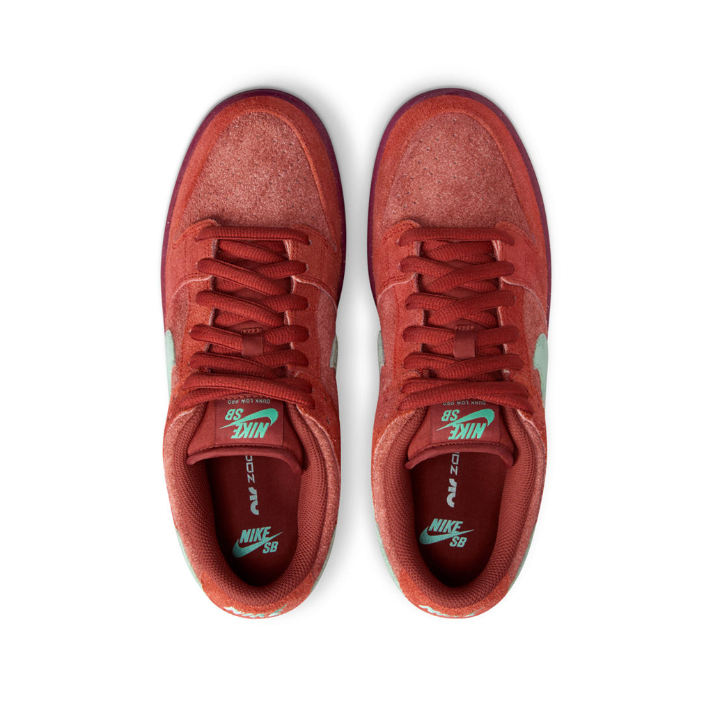 Nike SB - Dunk Low - Pro PRM - mystic red/ emerald rise