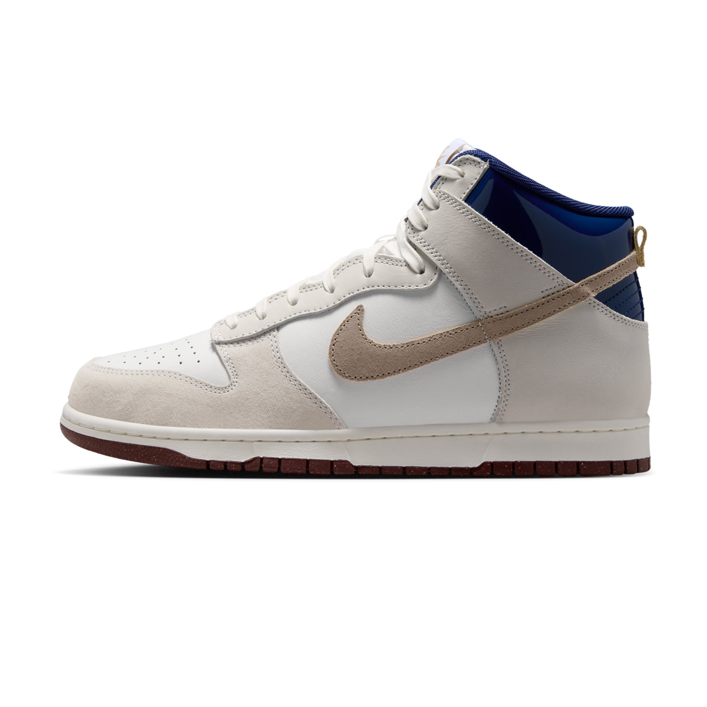 Nike SB x Beyond Store - Dunk High Pro - white/ivory/sand dune