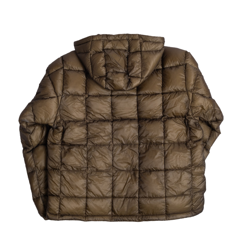 Stüssy Jacket "Midweight Hooded Puffer" olive Back