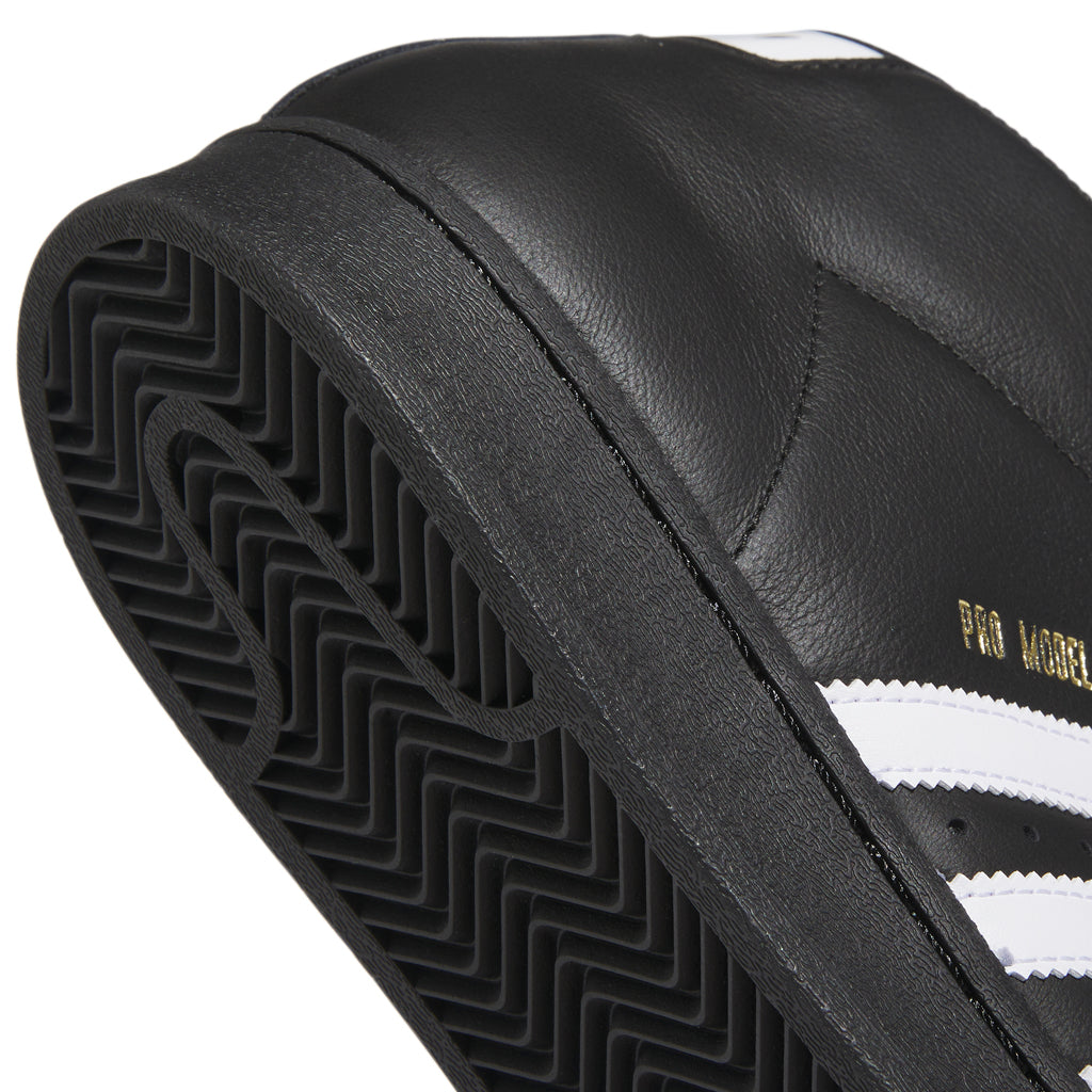 Adidas Pro Model ADV white /black /gold