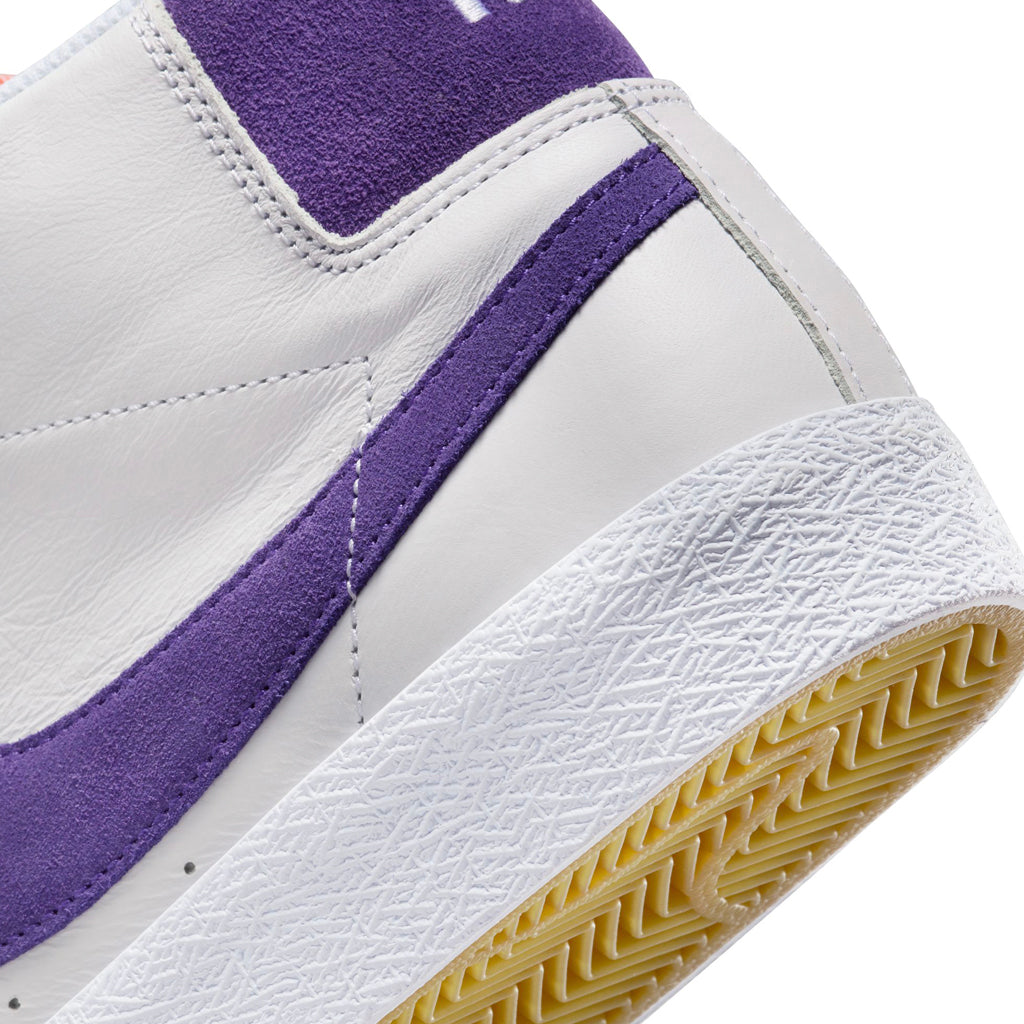 Nike SB Blazer MID white/court purple-white