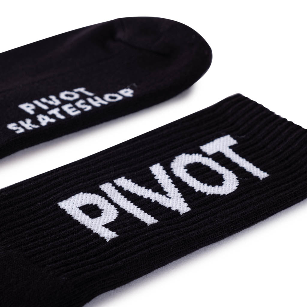 Pivot Skateshop Bold Logo socks black