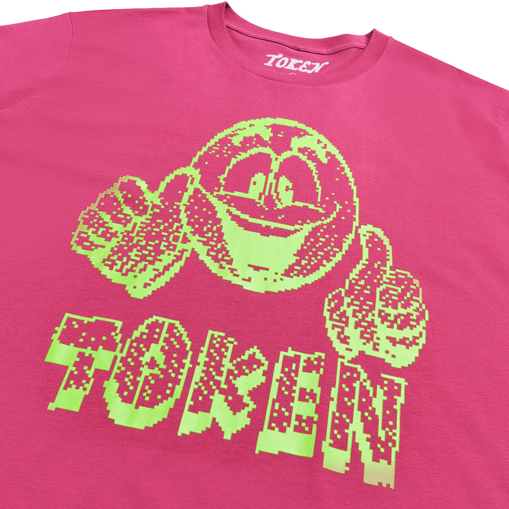 Token - T-Shirt - Thumbs Up - berry
